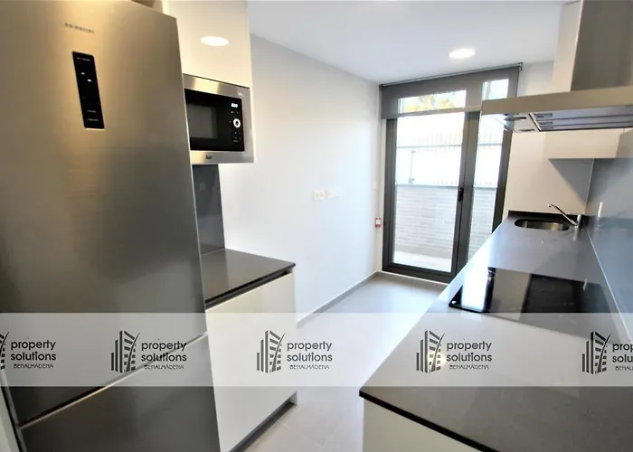 Apartamento Playa Los álamos - Segunda Línea De Playa - Piscina - Playa A 300 Metros - Parking Gratis - Excelente Conexión Wifi Torremolinos